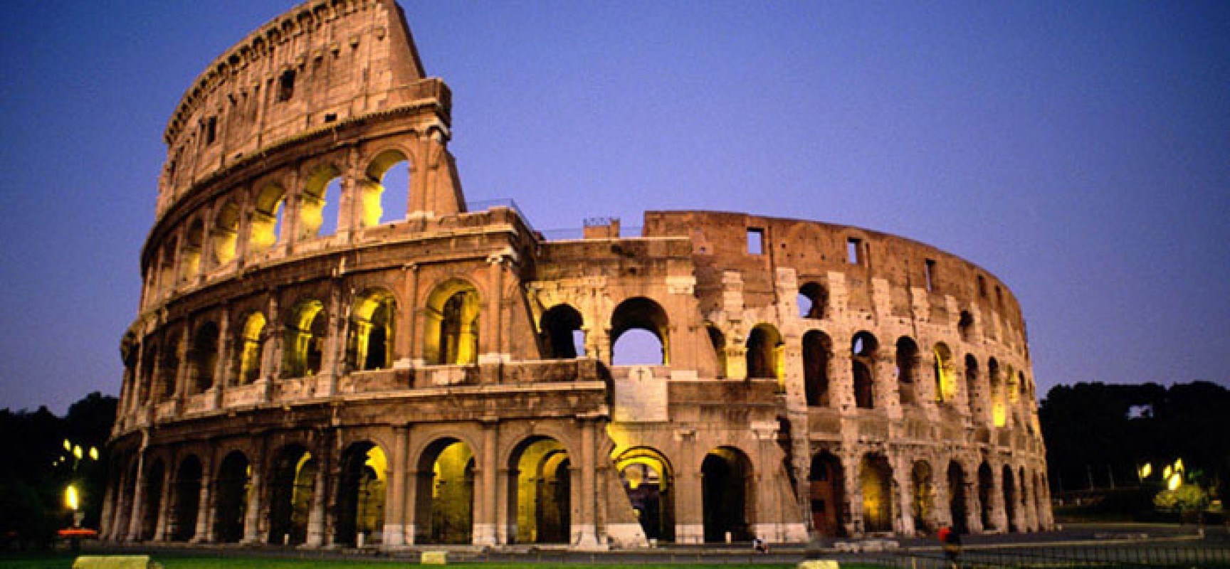 Colosseum The Biggest Amphitheater In Rome | Travel Featured
