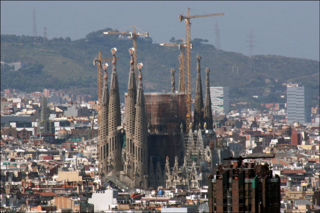 Sagrada Familia A Famous Church In Barcelona | Travel Featured