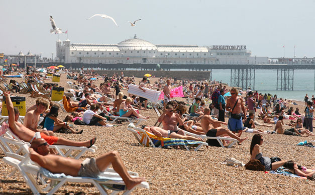 Brighton Beach A Famous Beach In Usa Travel Featured